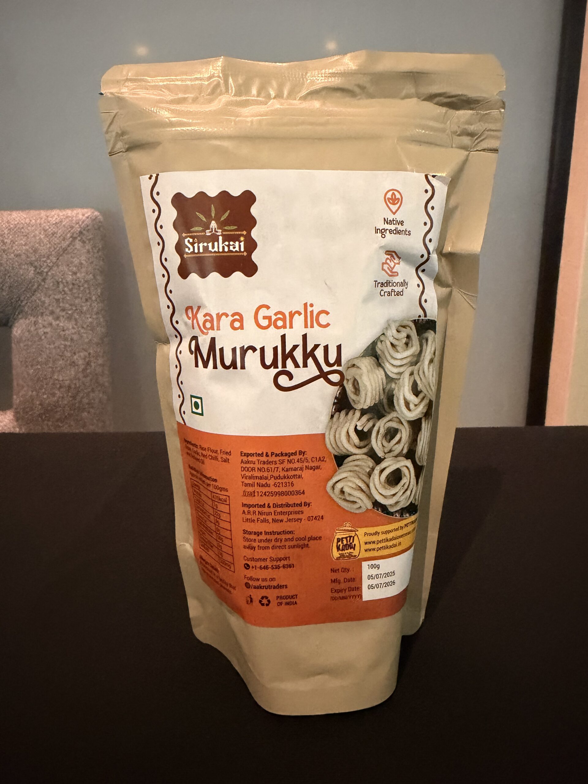 Kara Garlic Murukku